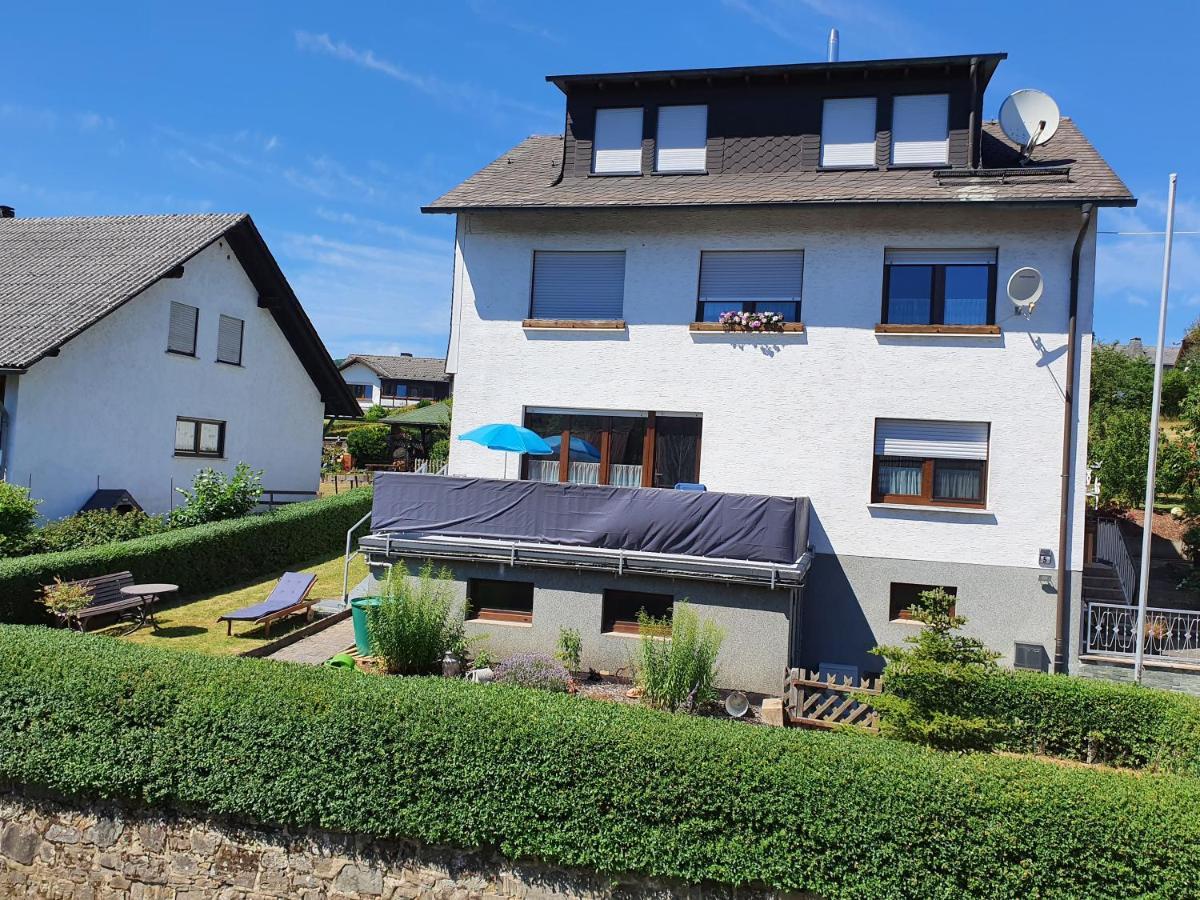 Fewo Talula - Sauerland Mit Hund Medebach Exterior foto